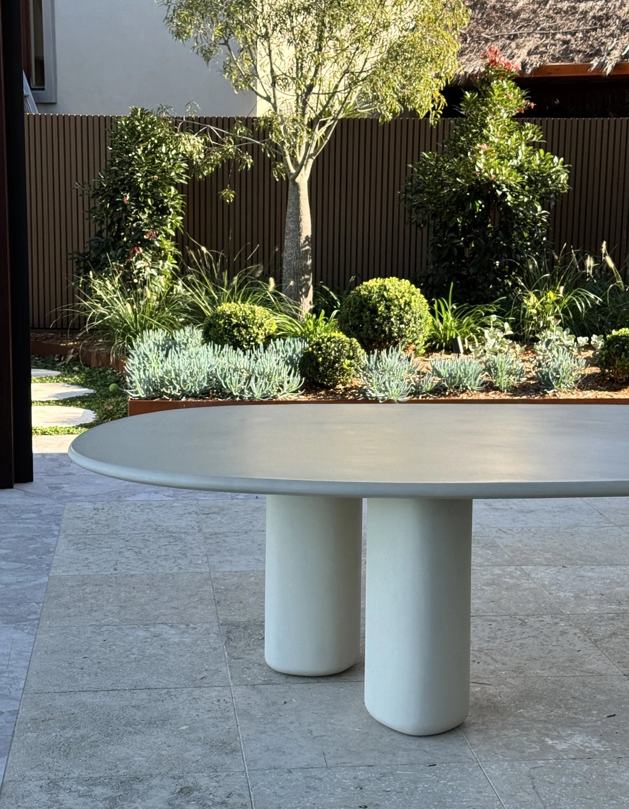 Byron Pebble Dining Table – 280cm