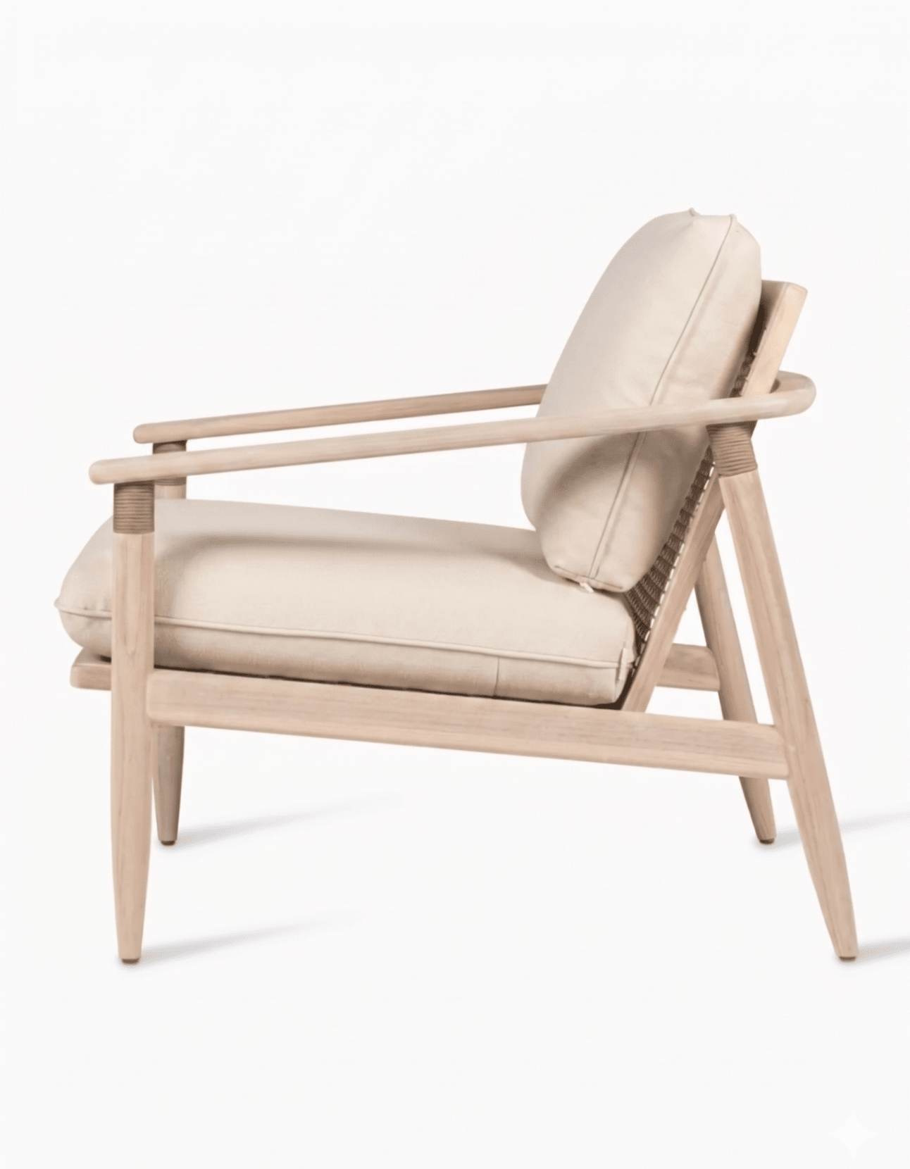 Blueys Lounge Chair